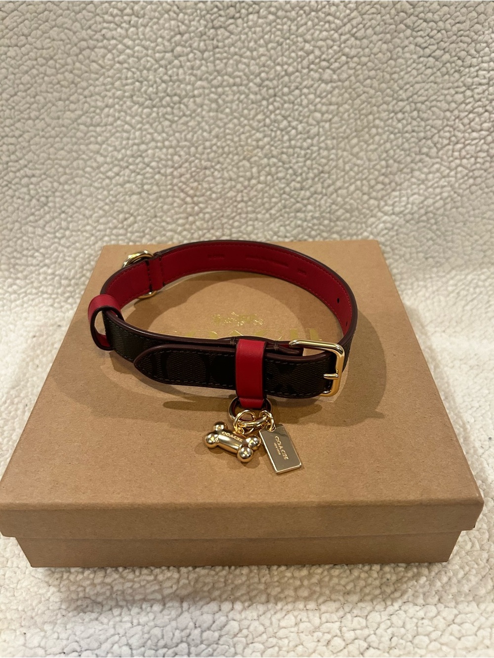 Genuine Coach (Outlet) Signature Collar